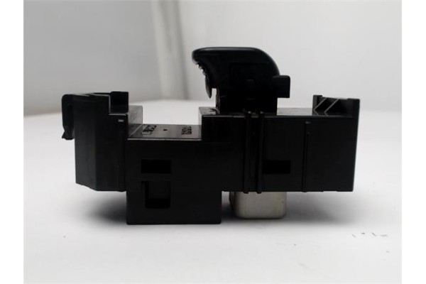 Recambio de mando elevalunas para lexus is (ds2/is2) 2.5 250 v6 referencia OEM IAM EP262430  