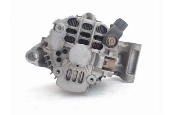 Recambio de alternador para ford fusion (cbk) 1.4 referencia OEM IAM A005TA7792  
