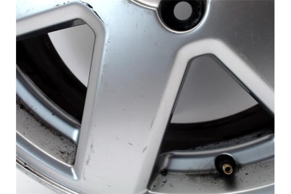 Recambio de llanta para volvo xc90 d5 referencia OEM IAM 8646831  