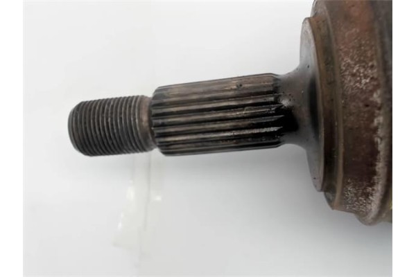 Recambio de palier delantero derecho para volkswagen passat berlina (3a2) 1.6 td referencia OEM IAM   