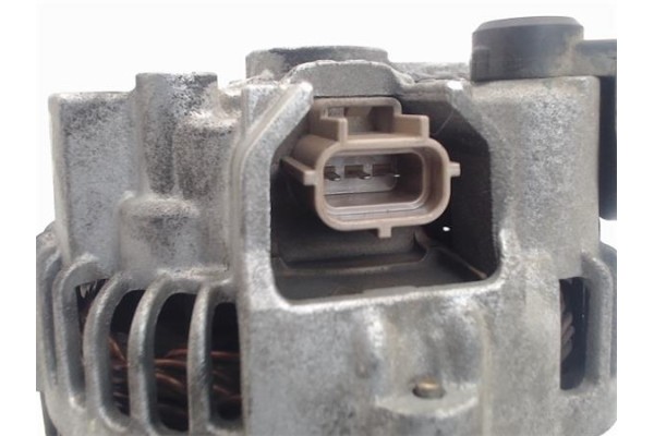 Recambio de alternador para ford fusion (cbk) 1.4 referencia OEM IAM A005TA7792  