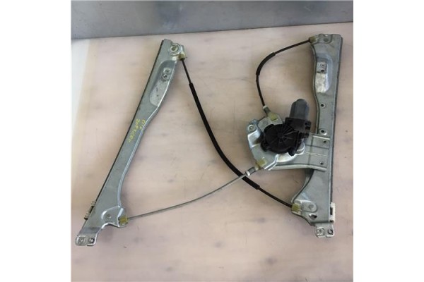 Recambio de elevalunas electrico delantero derecho para renault clio iii (2005) 1.2 referencia OEM IAM 8200291147 981283202 8200