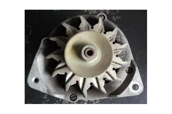 Recambio de alternador para audi 90 (89, 89q, 8a, b3) 2.2 e referencia OEM IAM 034903017  