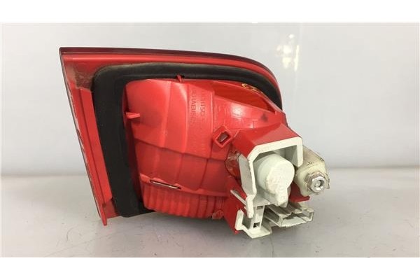 Recambio de piloto interior derecho para audi a3 sportback (8p)(2004) 2.0 tdi ambiente (dpf) [2,0 ltr. - 103 kw tdi] referencia 