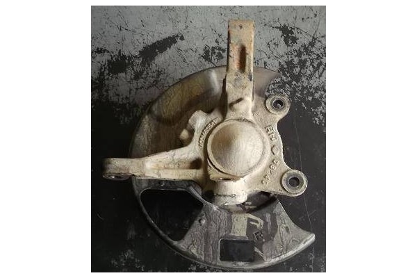 Recambio de mangueta delantero derecha para nissan vanette cargo (hc23) 2.3 d referencia OEM IAM 400149C501  