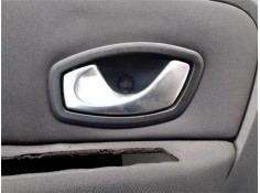 Recambio de guarnecido puerta delantero izquierda para renault grand scénic ii (jm0/1_) 1.9 dci (jm14) referencia OEM IAM 820079