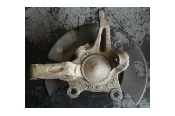 Recambio de mangueta delantero izquierda para nissan vanette cargo (hc23) 2.3 d referencia OEM IAM 400159C501  
