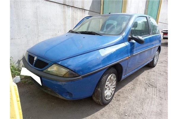 lancia y (840a) del año 