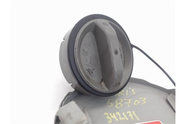 Recambio de tapa exterior combustible para toyota yaris (ksp9/scp9/nlp9) 1.4 d-4d referencia OEM IAM 7735052010  