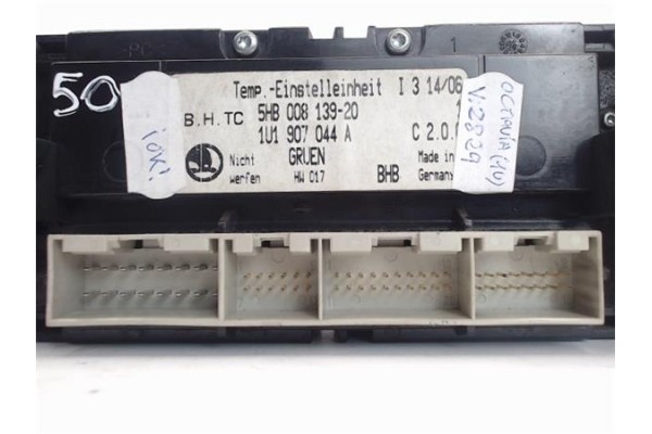 Recambio de mandos climatizador para skoda octavia berlina (1u2) referencia OEM IAM 1U1907044A 5HB008139-20 
