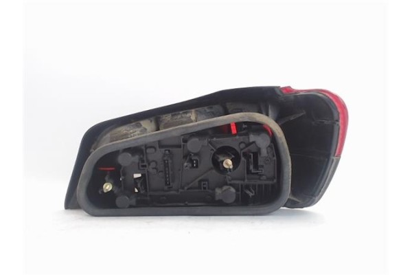 Recambio de piloto trasero izquierdo para peugeot 306 3/5 pt. (s1) referencia OEM IAM 6350C9  