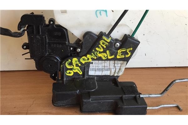 Recambio de cierre electromagnetico delantero izquierdo para kia carnival 2.9 crdi vgt active referencia OEM IAM 7I040005 KM5130
