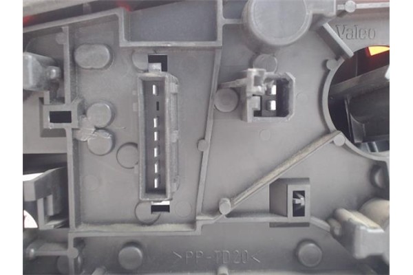 Recambio de piloto trasero izquierdo para peugeot 306 3/5 pt. (s1) referencia OEM IAM 6350C9  