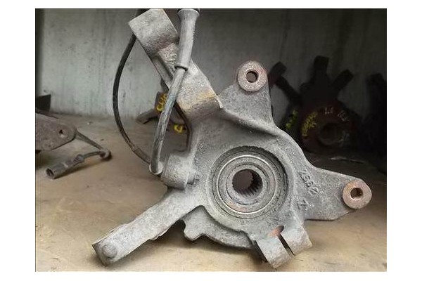 Recambio de mangueta delantero izquierda para renault scenic i (ja...) 1.9 dci (ja05, ja1f) referencia OEM IAM   