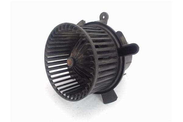 Recambio de motor calefaccion para citroen c4 berlina 1.4 16v referencia OEM IAM U2331001 PF2C1U2331001 