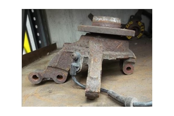 Recambio de mangueta delantero derecha para renault scenic i (ja...) 1.9 dti (ja0n) referencia OEM IAM   