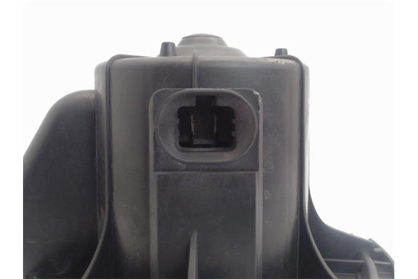 Recambio de motor calefaccion para citroen c4 berlina 1.4 16v referencia OEM IAM U2331001 PF2C1U2331001 
