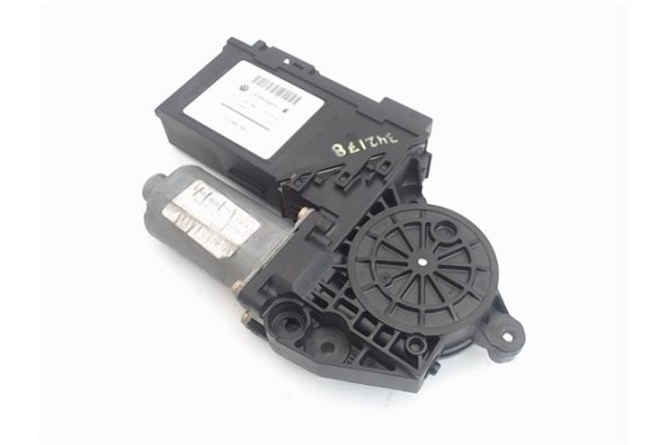 Recambio de motor elevalunas trasero derecho para volkswagen touareg (7la) 5.0 tdi v10 referencia OEM IAM 3D0959794C  