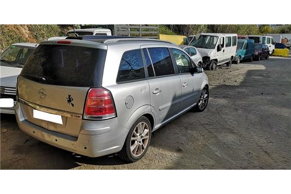opel zafira b del año 2005