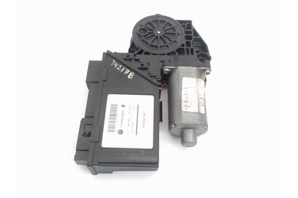 Recambio de motor elevalunas trasero derecho para volkswagen touareg (7la) 5.0 tdi v10 referencia OEM IAM 3D0959794C  