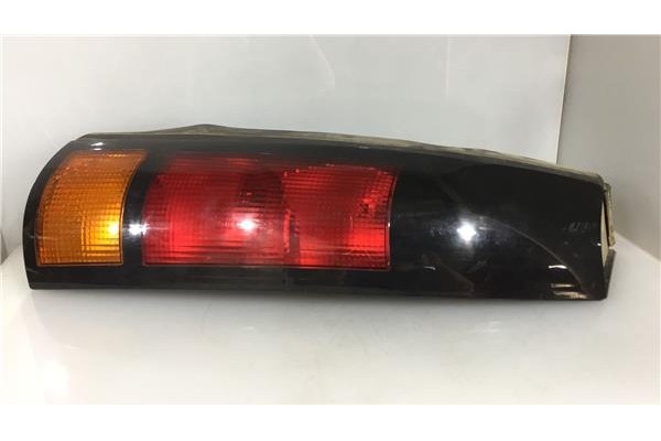 Recambio de piloto trasero izquierdo para pontiac trans sport 89 2.3 referencia OEM IAM   