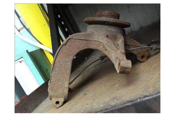 Recambio de mangueta delantero derecha para renault scenic ii (jm) 2.0 (jm05, jm1n) referencia OEM IAM   