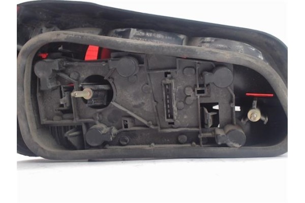 Recambio de piloto trasero derecho para peugeot 306 3/5 pt. (s1) referencia OEM IAM 6351H8  