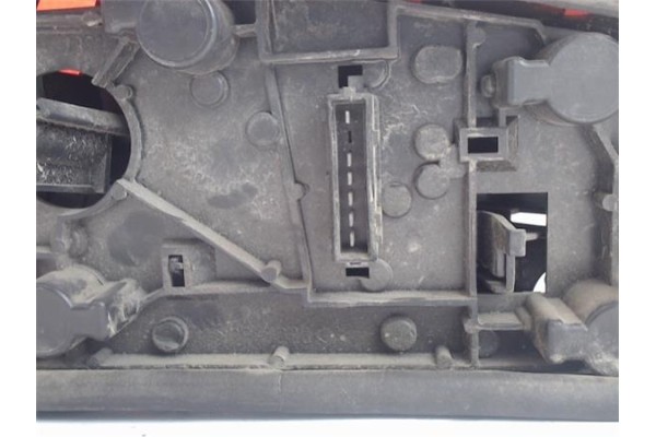 Recambio de piloto trasero derecho para peugeot 306 3/5 pt. (s1) referencia OEM IAM 6351H8  