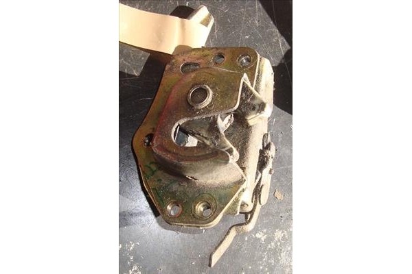 Recambio de cierre electromagnetico trasero izquierdo para seat ibiza (1985) 1.2 referencia OEM IAM   