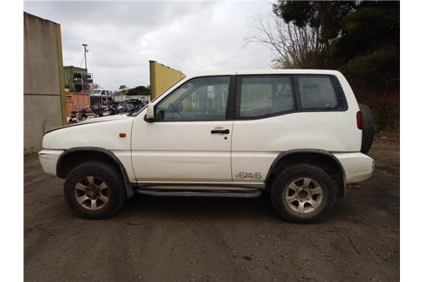 nissan terrano ii (r20) del año 1995