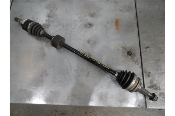 Recambio de palier delantero derecho para toyota yaris (ncp1/nlp1/scp1) 1.3 referencia OEM IAM TRH1973B0025 P26080577 