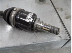 Recambio de palier delantero derecho para toyota yaris (ncp1/nlp1/scp1) 1.3 referencia OEM IAM TRH1973B0025 P26080577 