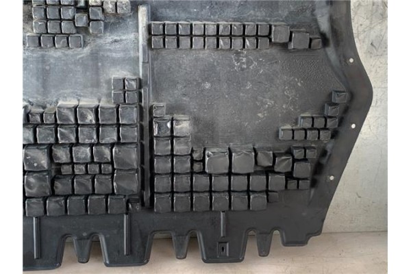 Recambio de cubrecarter para volkswagen golf v plus (5m1) 1.9 tdi referencia OEM IAM 1K0825237AG 1K0825235AB 