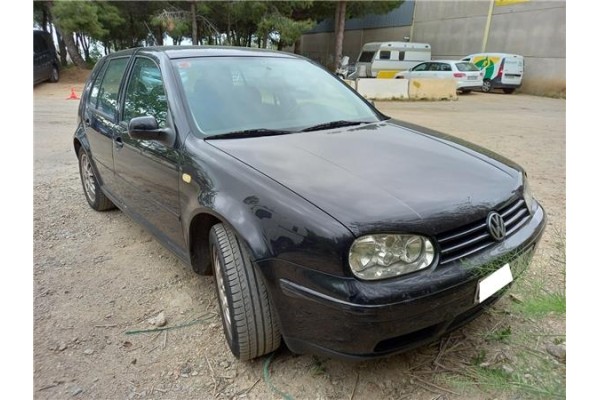 volkswagen golf iv berlina (1j1)(1997) del año 
