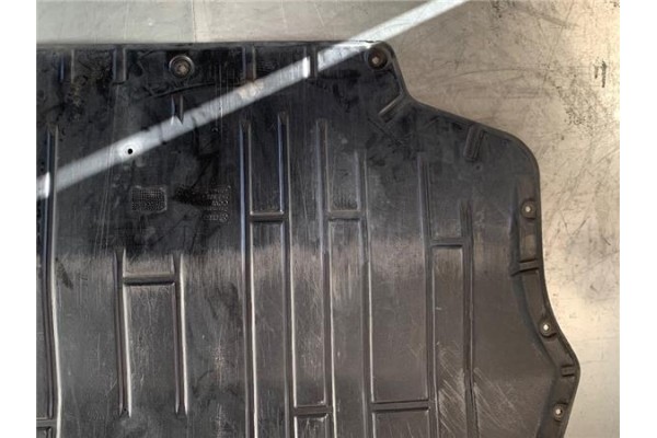 Recambio de cubrecarter para volkswagen golf v plus (5m1) 1.9 tdi referencia OEM IAM 1K0825237AG 1K0825235AB 
