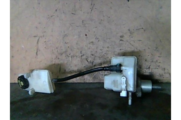 Recambio de bomba freno para ford focus c-max 1.6 tdci referencia OEM IAM   