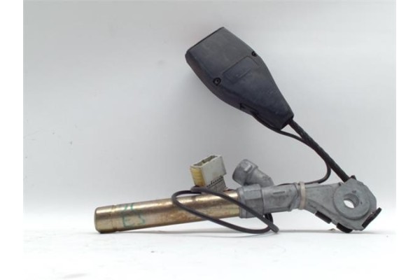 Recambio de enganche cinturon para renault clio ii fase ii (b/cb0) 1.2 initiale referencia OEM IAM   