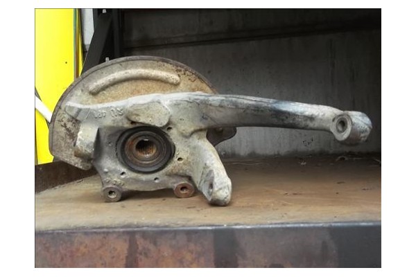 Recambio de mangueta delantero izquierda para renault espace (j63) 2.0 (j636) referencia OEM IAM   