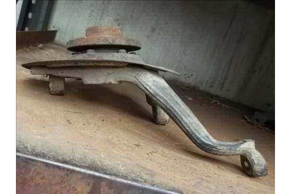 Recambio de mangueta delantero izquierda para renault espace (j63) 2.0 (j636) referencia OEM IAM   