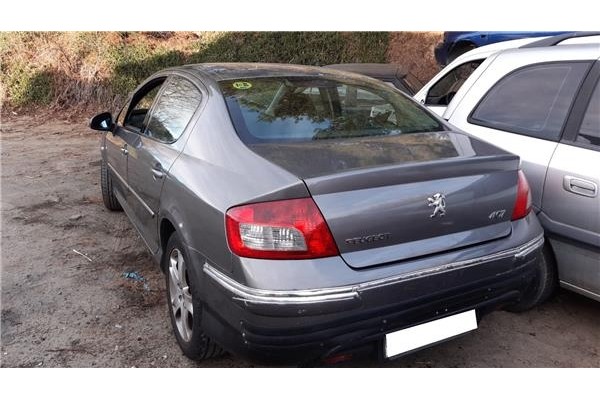 peugeot 407 del año 2010