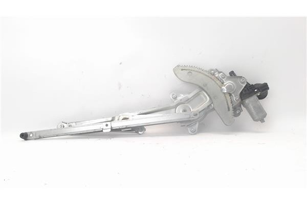 Recambio de mecanismo elevalunas delantero izquierdo para suzuki swift berlina (rs/mz) referencia OEM IAM 8340284Z00  