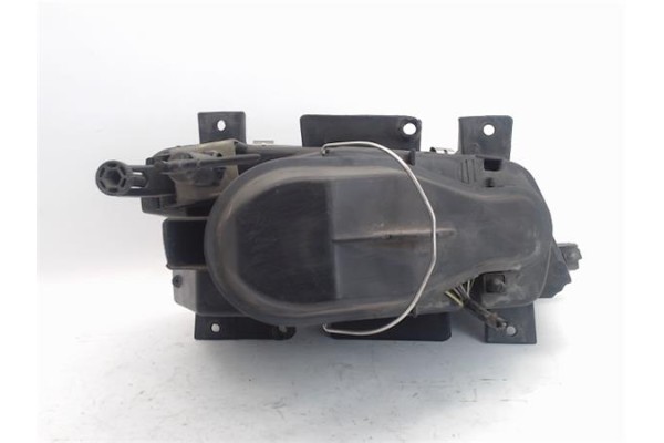 Recambio de faro delantero izquierdo para peugeot 405 berlina referencia OEM IAM   