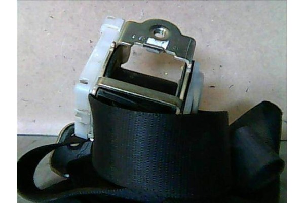 Recambio de cinturon seguridad trasero izquierdo para opel corsa b (1993) 1.2 i referencia OEM IAM   