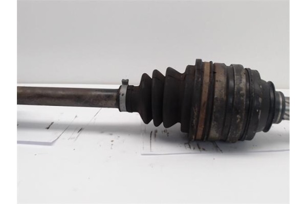 Recambio de palier delantero derecho para opel corsa b 1.6 gsi 16v referencia OEM IAM   