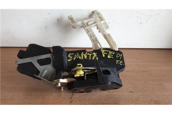 Recambio de cierre electromagnetico trasero izquierdo para hyundai santa fe (sm) 2.0 gls crdi 4x4 referencia OEM IAM   