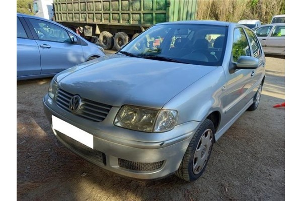volkswagen polo berlina (6n2)(1999 ) del año 