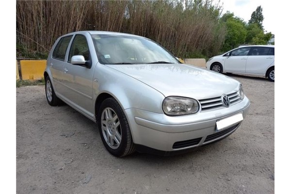 volkswagen golf iv berlina (1j1)(1997) del año 