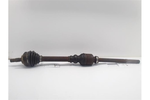 Recambio de palier delantero derecho para citroen xantia berlina 1.8 i 16v referencia OEM IAM   
