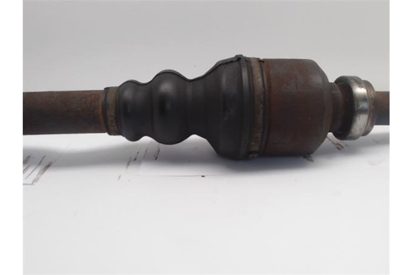 Recambio de palier delantero derecho para citroen xantia berlina 1.8 i 16v referencia OEM IAM   