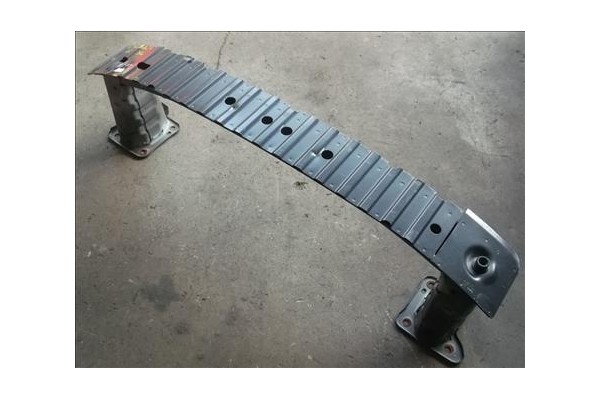 Recambio de refuerzo paragolpes para ford focus c-max 1.6 tdci referencia OEM IAM   